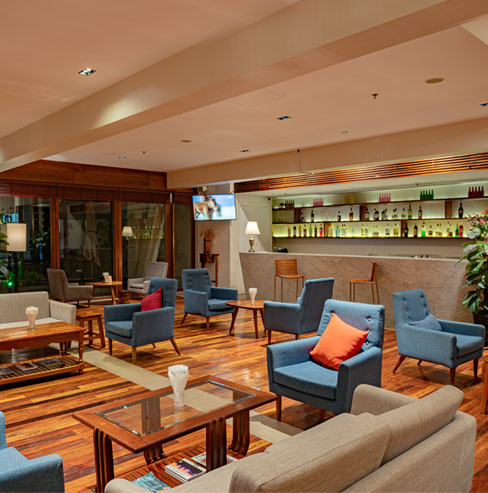 The White Lounge